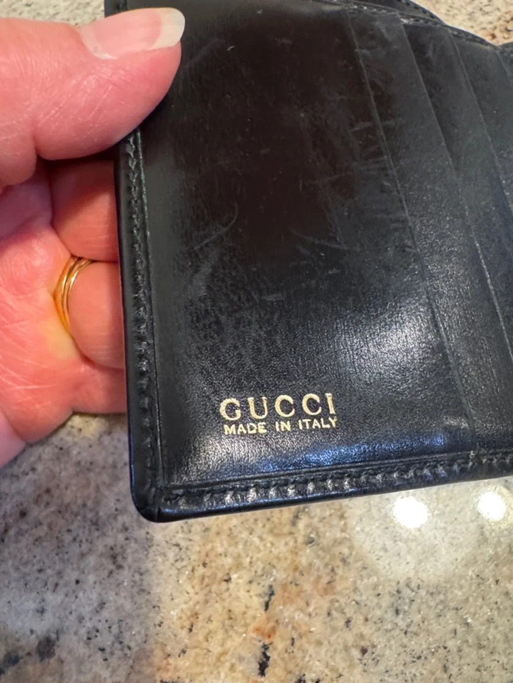 GUCCI Black Leather Compact Wallet with Gold Horseshoe Clasp - Picture 6 of 13